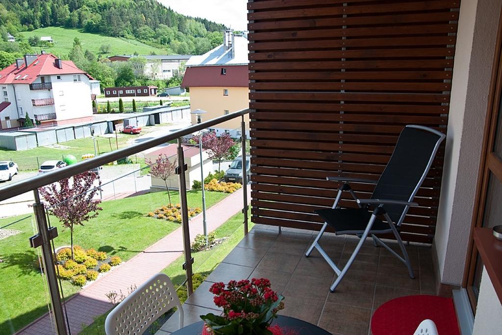 Apartament Szmaragdowy Apartamento Krynica Zdroj Exterior foto